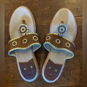 Jack Rogers Sandra Brown Tan Gold Women’s 9 Great Condition